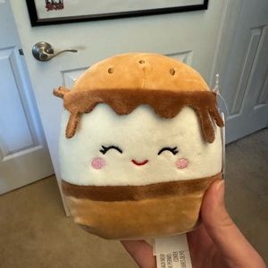 S’mores 5in Squishmallow Carmelita